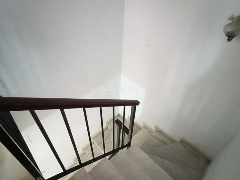 Foto 5a938102-396b-40cc-a658-6dcd37f9ac8e. Casa adossada a Alcalá del Río