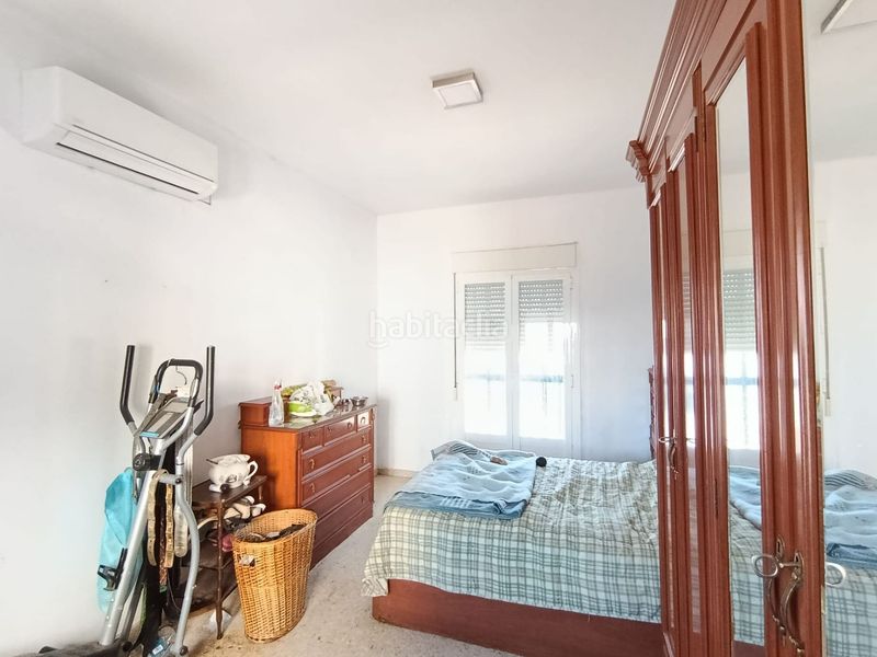 Foto 9f1d2c14-41f6-41c2-8a2b-c1d09d2a7d4b. Casa adossada a Alcalá del Río