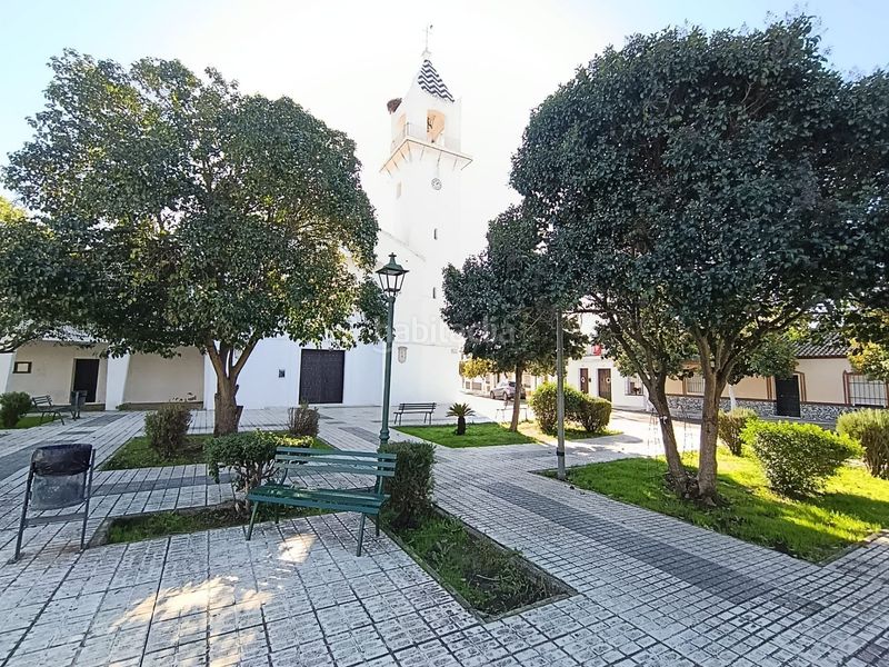 Foto a2533b09-307b-4a0e-9afe-d3fb5d30e712. Casa adossada a Alcalá del Río