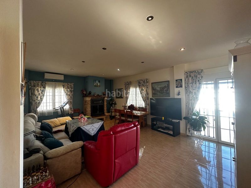 Foto 4ef92423-7653-4c92-94c6-f3b3a323a5f5. Casa con piscina in Atarfe