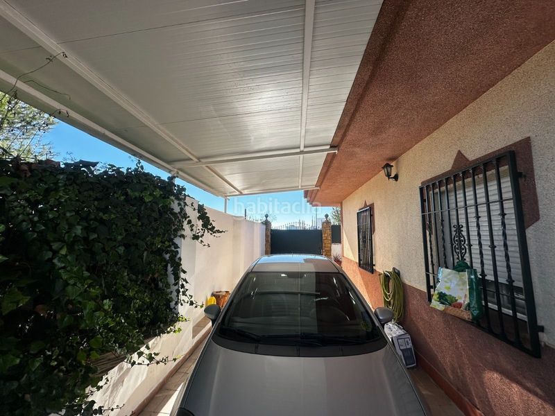 Foto 64cd67f4-3433-46ba-9ab9-72f417ce3058. Casa con piscina in Atarfe