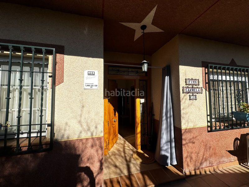Foto a3bd938a-7221-4fdb-8f6f-aee55af1018d. Casa con piscina in Atarfe