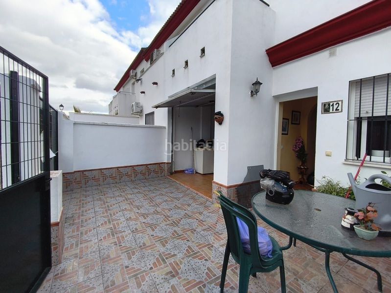 Foto f86afd6a-9efc-4222-ac50-444d89744e56. Casa a Ronquillo (El)