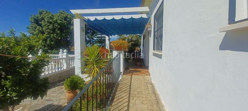 Foto 21eeb20d-df07-401c-80f3-316dd46175c4. Casa se vende chalet urb. la colina. sevilla en Castilblanco de los Arroyos