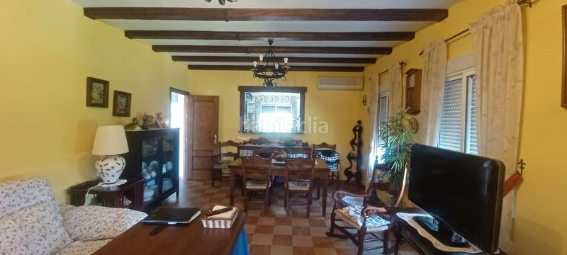 Foto 8dd0ba17-3d1a-421b-84d9-6ad2206593fb. Casa se vende chalet urb. la colina. sevilla en Castilblanco de los Arroyos