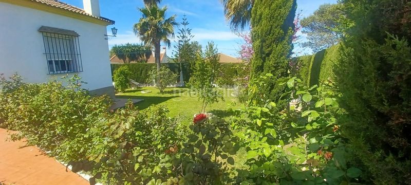 Foto f0e718f7-3c1b-41ea-9892-3e1bdc6ee6c8. Casa se vende chalet urb. la colina. sevilla en Castilblanco de los Arroyos
