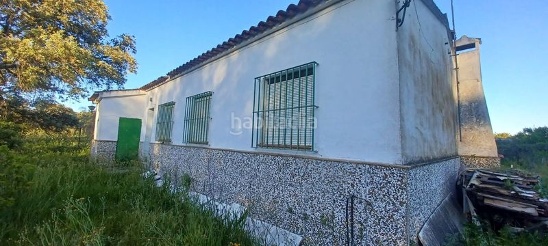 Foto 5953e17b-591e-42a1-97ae-1ba4c06ec89f. Casa a Castilblanco de los Arroyos