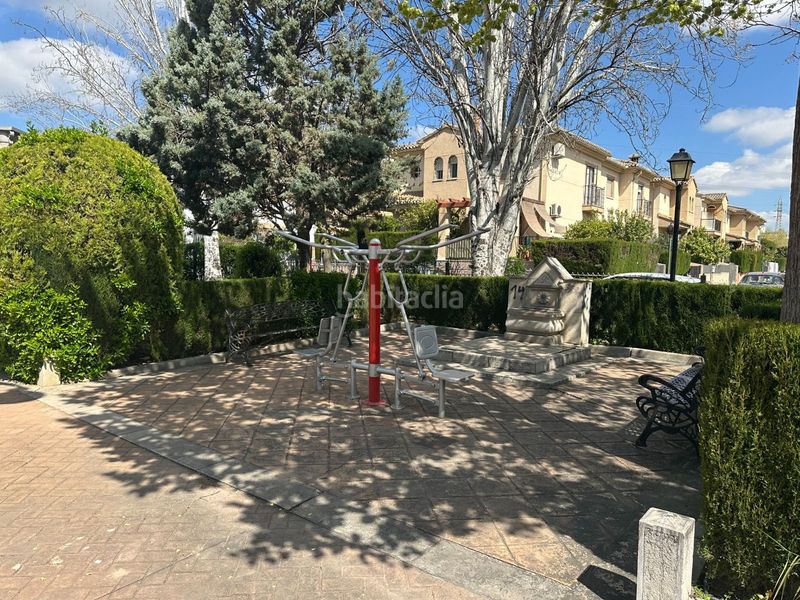 Foto 559c979d-e34e-4877-a66e-81e22fcee0e6. Local comercial a Atarfe