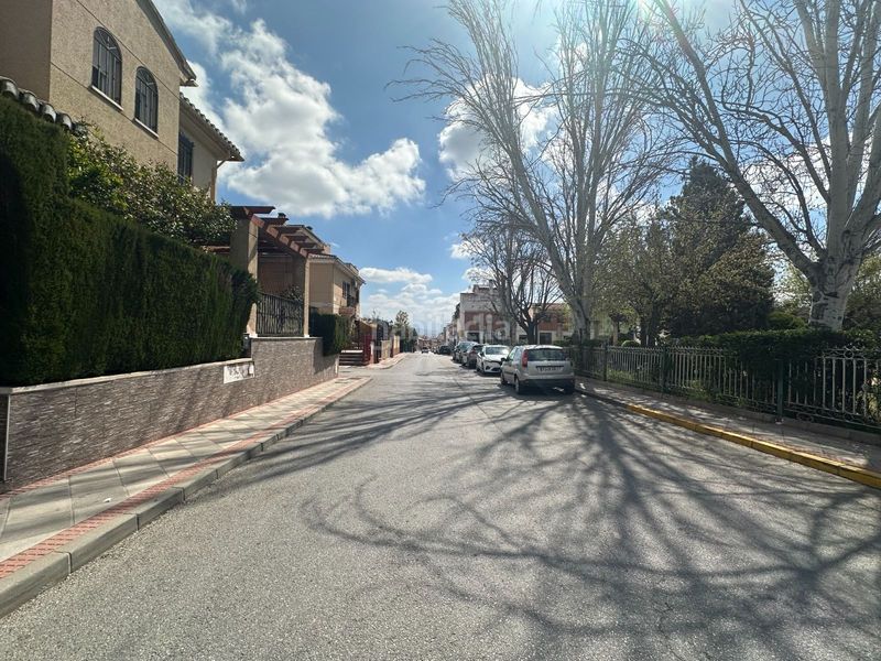 Foto a5386746-f4d2-4c52-aa31-24904165d84b. Local comercial a Atarfe