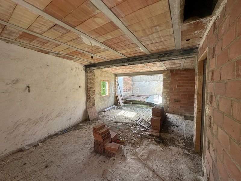 Foto f790d770-aa09-4631-9fac-3f0696c1a3f2. Casale con parcheggio in Atarfe