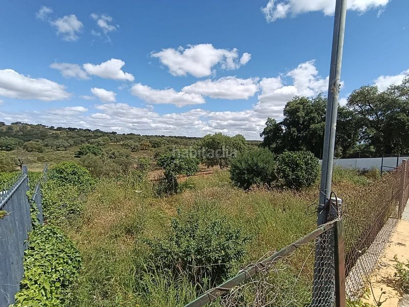 Foto eaea0f30-bc20-463d-ba76-b79161325e0c. Casa amb piscina a Castilblanco de los Arroyos
