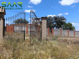 Terreno residenziale in Castilblanco de los Arroyos. Parcela rústica en urb. las minas, castilblanco de los arroyos s