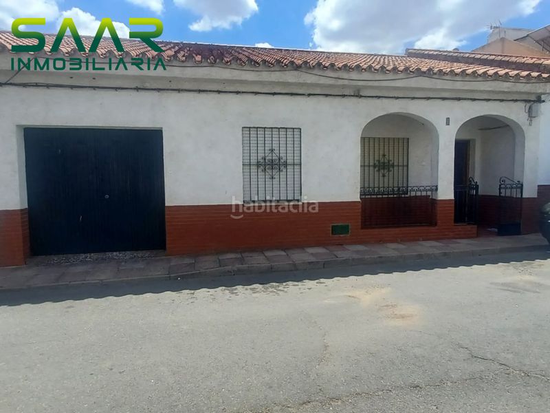 Foto 0109e4ce-4107-4862-971d-d35080160a8d. Casa a Castilblanco de los Arroyos
