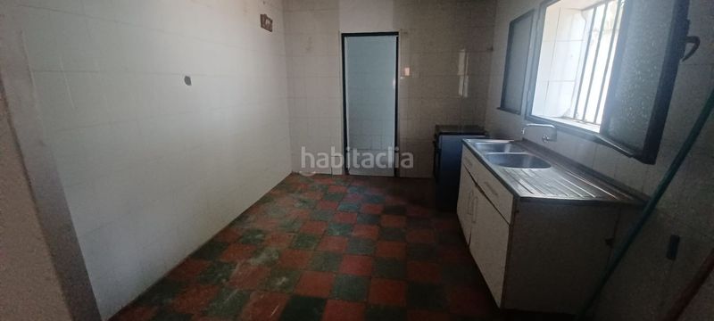 Foto 22e6bf33-f4bd-47d3-ab53-1f29e41dbbf5. Casa a Castilblanco de los Arroyos