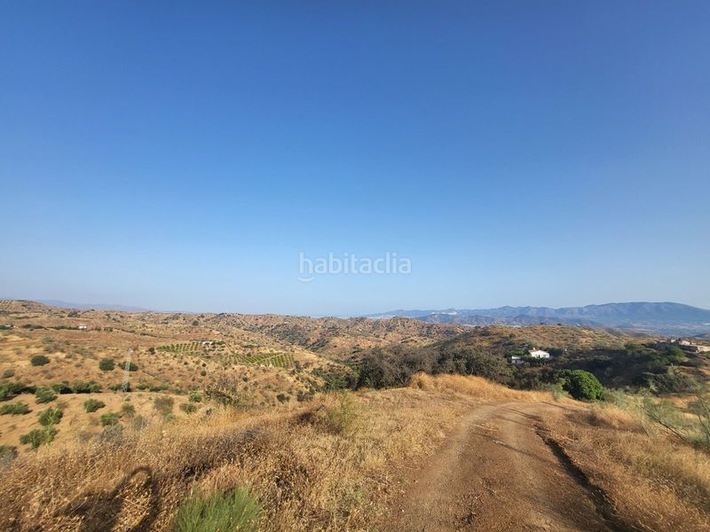 Foto 5731d7ca-1e0b-4708-8078-c889f244be98. Finca rústica a Campanillas Málaga