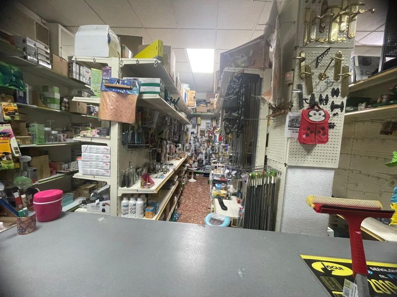 Foto c5624a31-fb6c-4efb-b8ac-464ea6cb9a4b. Local comercial a Atarfe