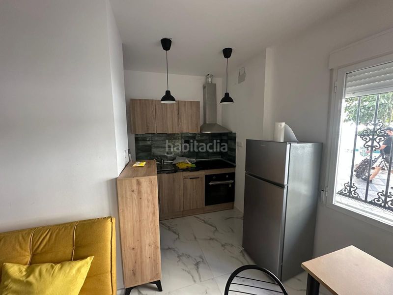 Foto f99fd27d-2990-4573-a270-1d30606f1e76. Estudi a La Colina Torremolinos