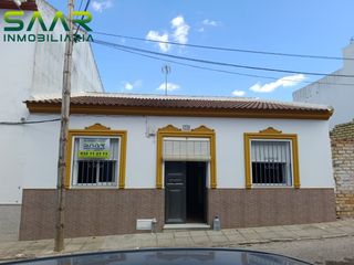 Casa in Castilblanco de los Arroyos. Casa en castilblanco de los arroyos, sevilla