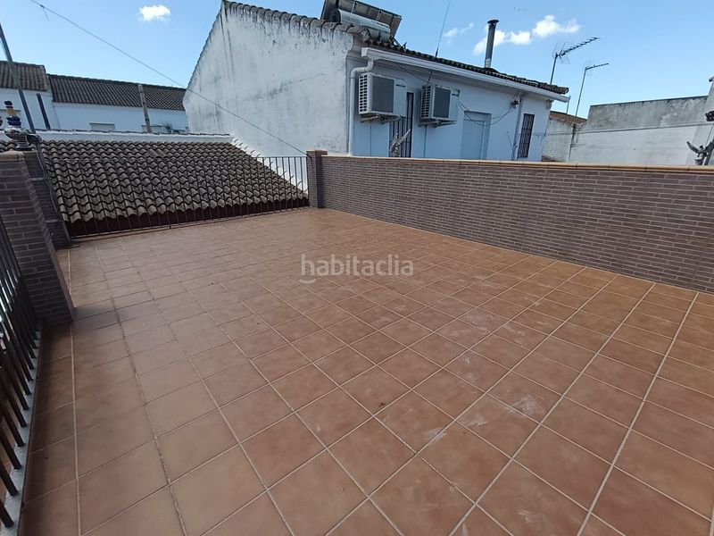 Foto 8376eaaa-d457-4ade-9336-cb7a14fe4052. Casa a Castilblanco de los Arroyos