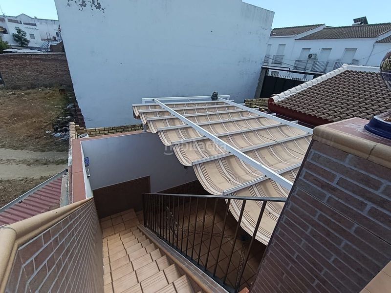 Foto b798a490-0ee4-4e70-bd13-c68ba0137cb1. Casa a Castilblanco de los Arroyos