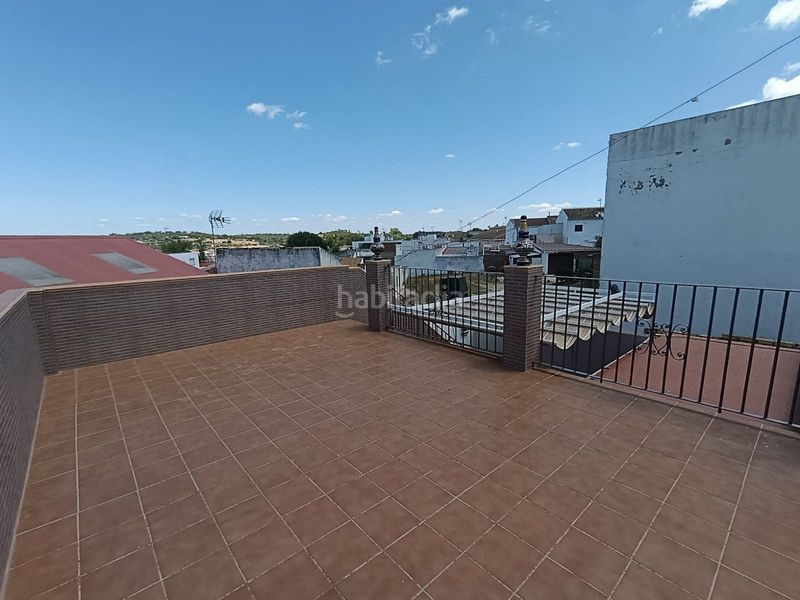 Foto ed039604-7e3f-46df-aeb7-7ded6d1e73c5. Casa a Castilblanco de los Arroyos