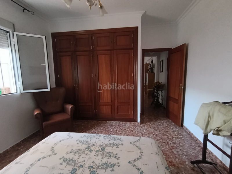 Foto f44d113d-f336-4136-8a1e-c81a3c68d06c. Casa a Castilblanco de los Arroyos