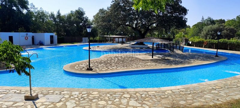 Foto 8b77f17a-1468-4b22-b04c-a459284c2012. Casa amb piscina a Castillo de las Guardas (El)