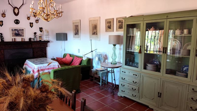 Foto ce85515c-292c-42f9-8d2c-a74c7eaf528a. Casa amb piscina a Castillo de las Guardas (El)