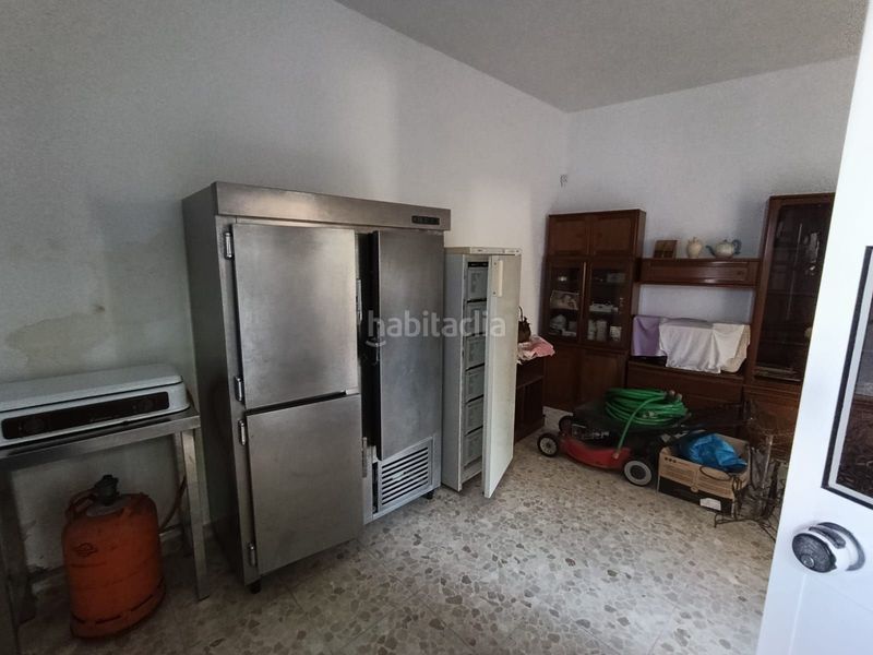 Foto 0f7da654-5596-4779-9379-717e5b69b69e. Casa adossada a Castilblanco de los Arroyos