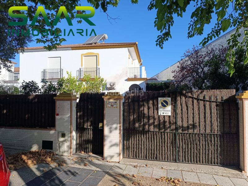 Foto 38b3876c-372f-44bc-9227-fb5439fa87b7. Casa adossada a Castilblanco de los Arroyos