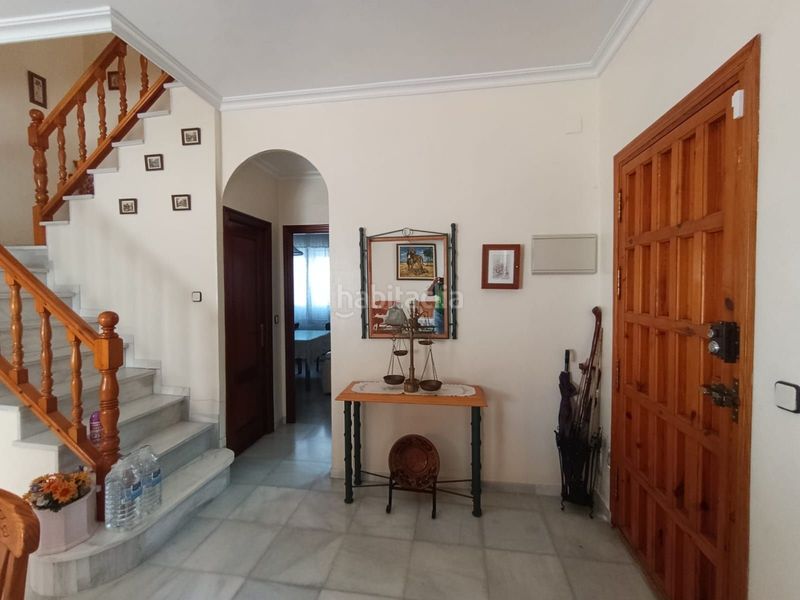 Foto 4a764acf-1b5d-49af-b346-f91ce4713821. Casa adossada a Castilblanco de los Arroyos
