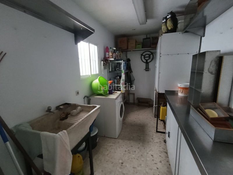 Foto d8d3944c-b903-4049-9697-da6df14b6d91. Casa adossada a Castilblanco de los Arroyos