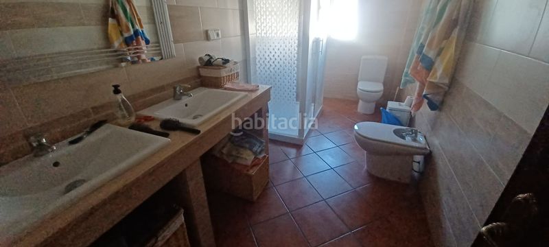 Foto 2846c828-bb5c-447a-98dd-36d46775395b. Casa a Constantina