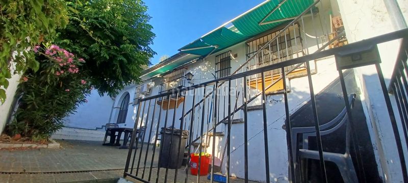 Foto ae4cd065-7131-413b-aa77-d97eef5cdf63. Casa a Constantina