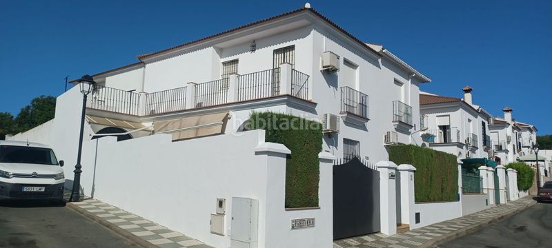 Foto 7a3caa39-3279-416f-9e3b-1f89c32d7eda. Casa adossada a Castilblanco de los Arroyos