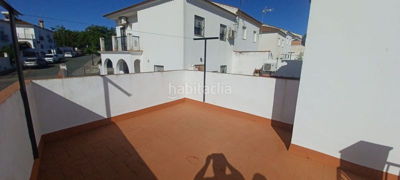 Foto dbcf8172-a026-4af4-8006-afed5c10c84f. Casa adossada a Castilblanco de los Arroyos