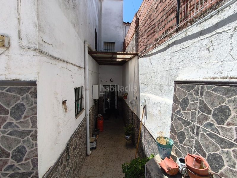 Foto edb13556-c679-47ab-8b63-b36b86437b4e. Masia a Santa Olalla del Cala