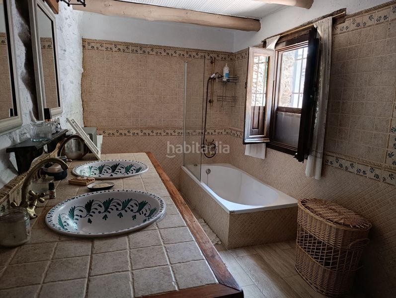 Foto 89f73e39-e7b8-448c-bcb6-500b3b45e6ac. Casa a Güéjar Sierra