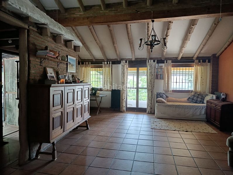 Foto c1024993-702d-4587-8ea8-ff7521bc50ef. Casa a Güéjar Sierra