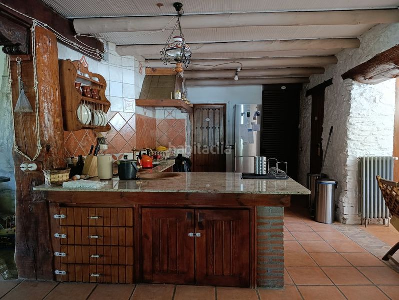 Foto e5f62d62-610e-47a6-b82d-f3c952bc6ba9. Casa a Güéjar Sierra