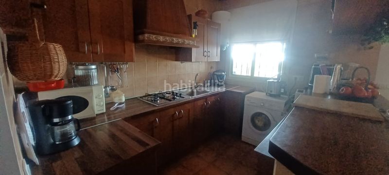 Foto 733d833b-5e5b-484f-bb92-f118e001e385. Casa a Castilblanco de los Arroyos