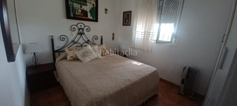 Foto bb39d564-2313-4ef8-ba5c-f238fc253e2d. Casa a Castilblanco de los Arroyos
