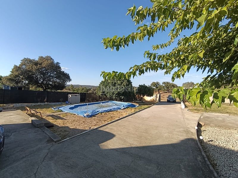 Foto 3fa5a55e-6bda-48a4-b503-ad7d9110c3c5. Casa amb piscina a Castilblanco de los Arroyos