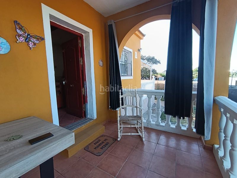 Foto 4ef8aba9-9771-498a-96c1-5ab430a24847. Casa amb piscina a Castilblanco de los Arroyos