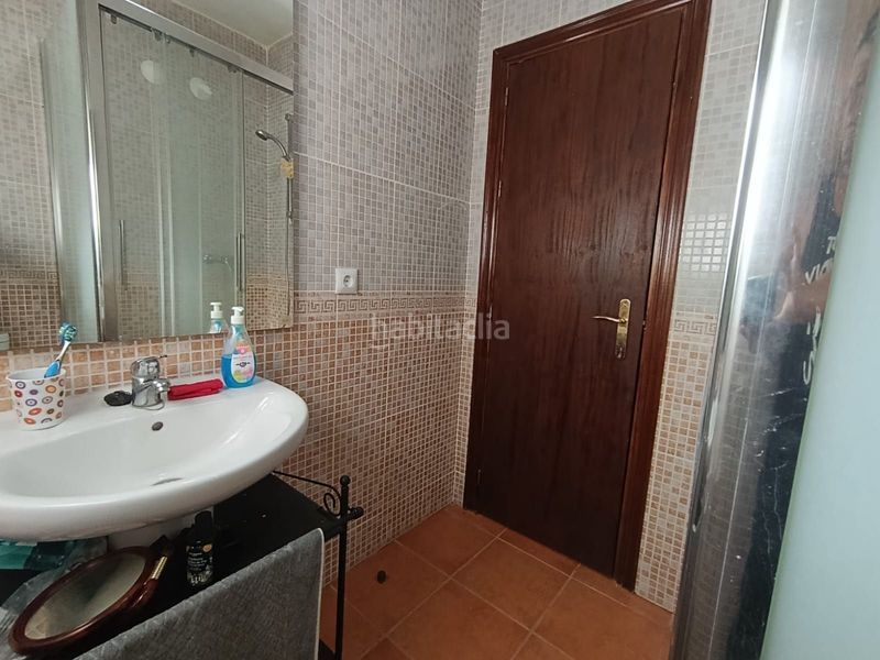 Foto e2e5f40c-9d69-43b3-928b-b65175cd0870. Casa amb piscina a Castilblanco de los Arroyos