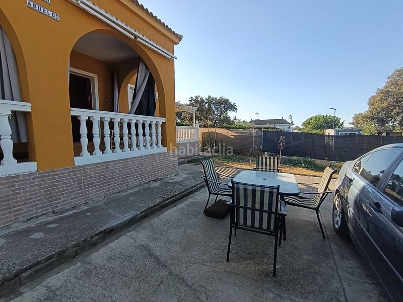 Foto e4e270b1-04d3-438e-be67-d2306ef30b23. Casa amb piscina a Castilblanco de los Arroyos