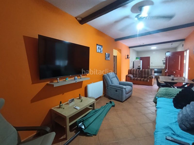 Foto e923b9f2-3754-4c34-bb73-7e1d7c454163. Casa amb piscina a Castilblanco de los Arroyos
