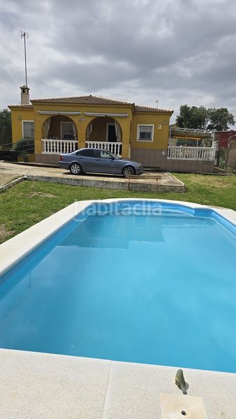Foto fbe6c74f-40b2-4d8c-829c-40189ae4b301. Casa amb piscina a Castilblanco de los Arroyos