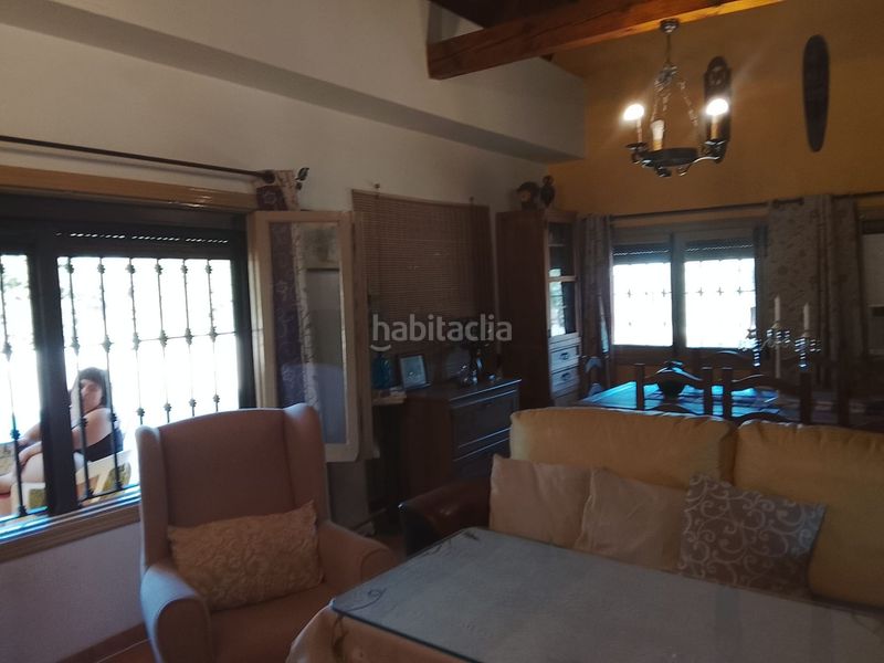Foto cc5fba40-4ddf-4ce1-a248-de8a0a5b2bfa. Casa amb piscina a Castilblanco de los Arroyos