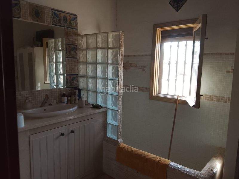 Foto f67bd2ab-2aae-401c-b88a-e5b28aaa1543. Casa amb piscina a Castilblanco de los Arroyos